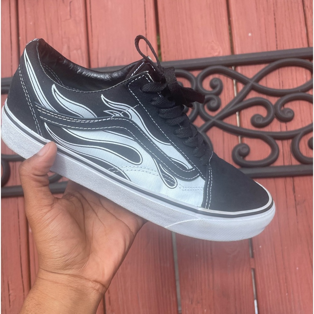 Thrasher Vans (Black n White) (Black n Red)